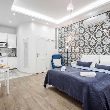 Bpr Shiny Deluxe Home Budapest Exterior photo